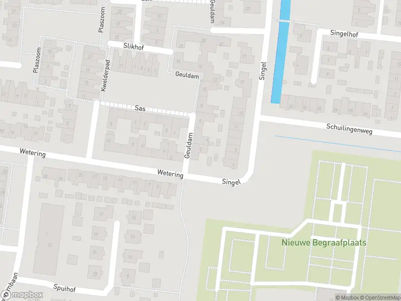 Ambulance met gepaste spoed naar de Geuldam in 's-Gravendeel