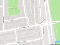 Ambulance met gepaste spoed naar de Raadhuisstraat in Alphen aan den Rijn