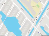 Ambulance met grote spoed naar de Watervogelstraat in 's-Gravenhage