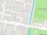 Ambulance met gepaste spoed naar de Dr. Schaepmanstraat in Sliedrecht