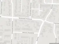 Ambulance en brandweer met gepaste spoed naar de John F. Kennedylaan in Muntendam vanwege een buitenbrand