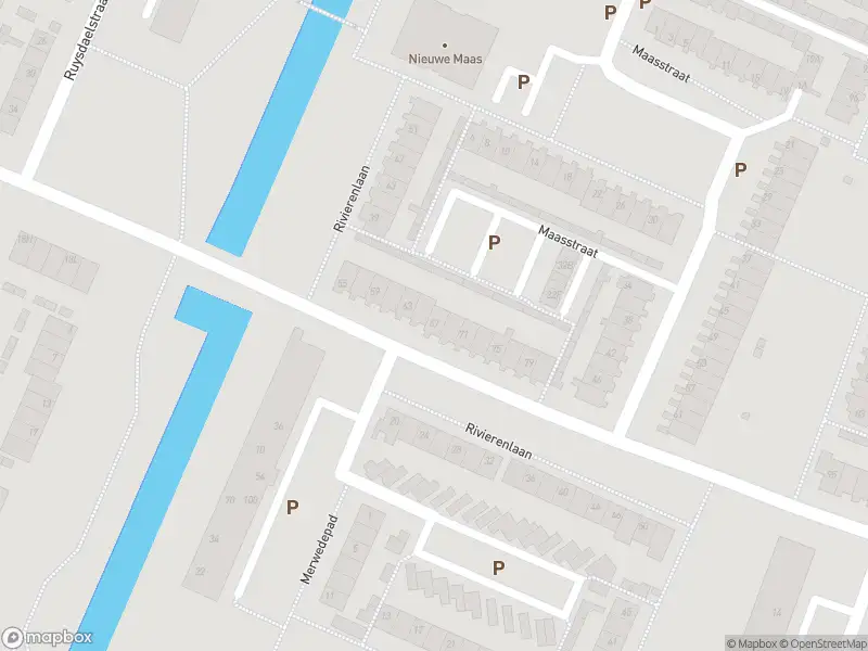 Ambulance met gepaste spoed naar de Rivierenlaan in Rozenburg