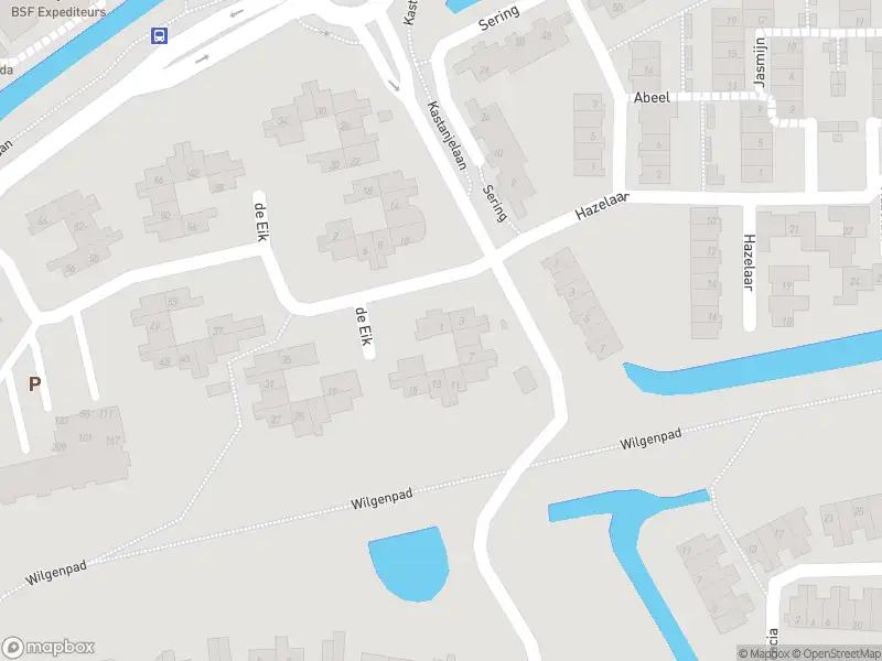 Ambulance met grote spoed naar de De Eik in Hellevoetsluis