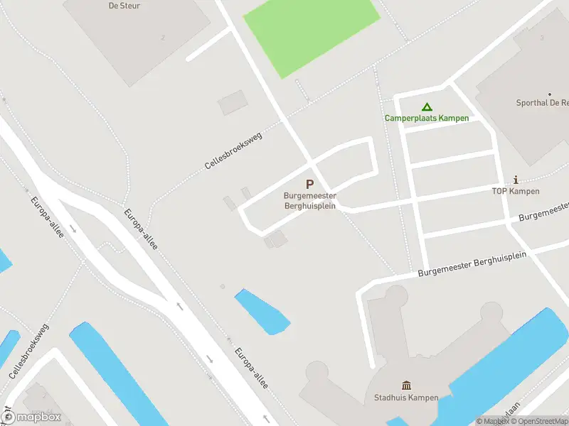 Politie naar de Burgemeester Berghuisplein in Kampen vanwege aanrijding met letsel