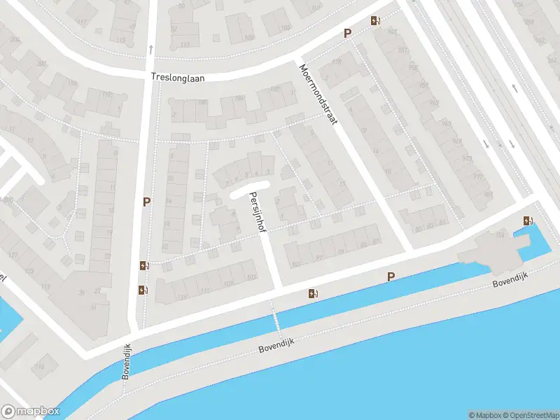 Ambulance met grote spoed naar de Persijnhof in 's-Gravenhage