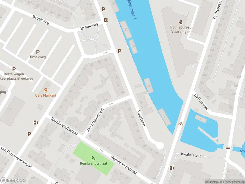 Ambulance met gepaste spoed naar de Vaartweg in Vlaardingen