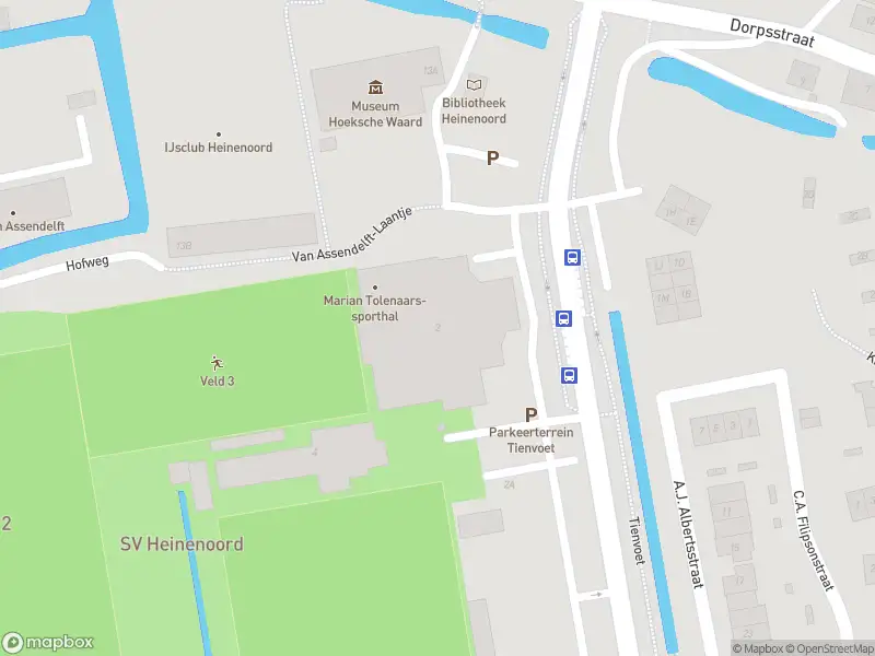 Ambulance met gepaste spoed naar de Tienvoet in Heinenoord