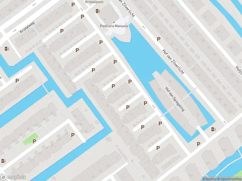 Ambulance met grote spoed naar de Hof van Aquamarijn in Delft