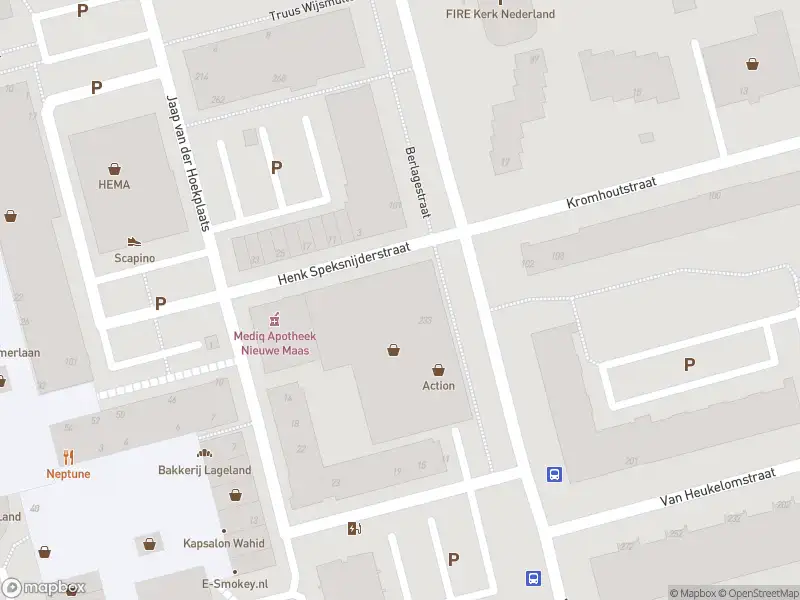 Ambulance met gepaste spoed naar de Henk Speksnijderstraat in Rotterdam