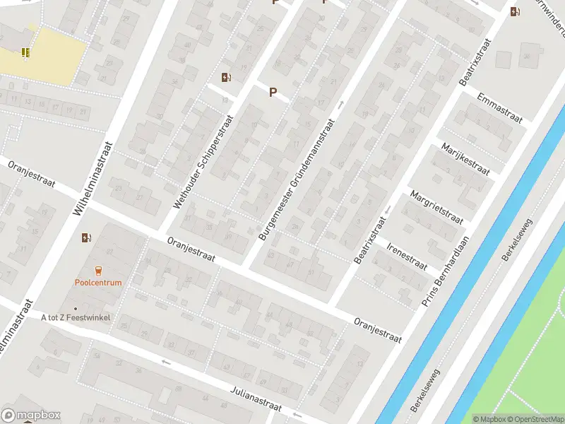 Ambulance met gepaste spoed naar de Burgemeester Gründemannstraat in Berkel en Rodenrijs