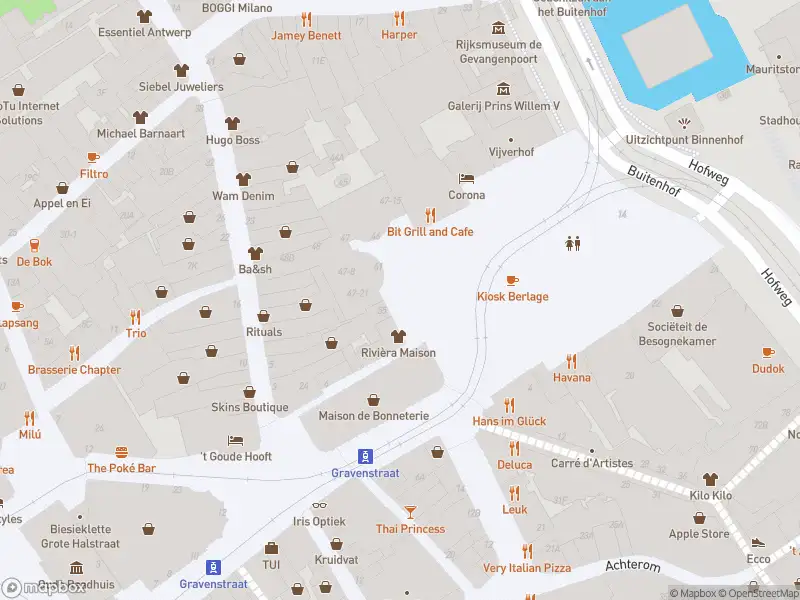 Ambulance met grote spoed naar de Prinsegracht in 's-Gravenhage