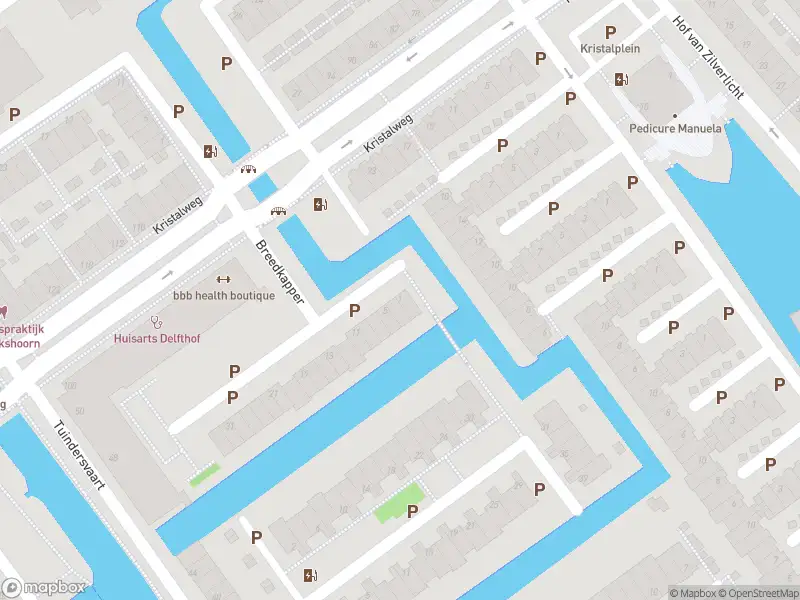 Ambulance met grote spoed naar de Breedkapper in Delft