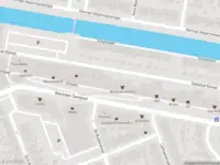 Ambulance met grote spoed naar de Gedempt Kanaal in Middelharnis