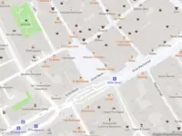 Ambulance met gepaste spoed naar de Grote Markt in 's-Gravenhage