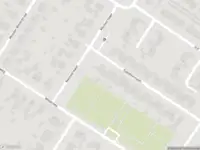 Brandweer met gepaste spoed naar de Schoolstraat in Bovensmilde vanwege een buitenbrand