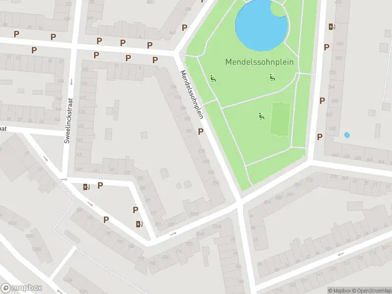 Ambulance met gepaste spoed naar de Mendelssohnplein in Vlaardingen