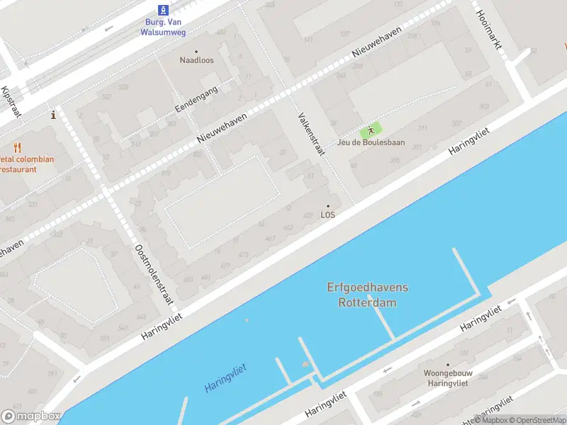 Ambulance met grote spoed naar de Kapitein Imanhof in Rotterdam