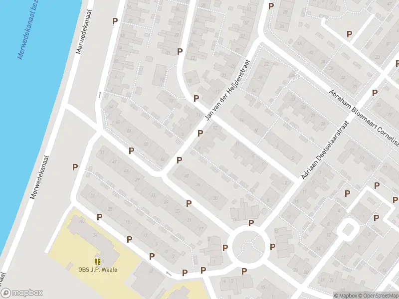 Ambulance met grote spoed naar de Jan van der Heijdenstraat in Gorinchem