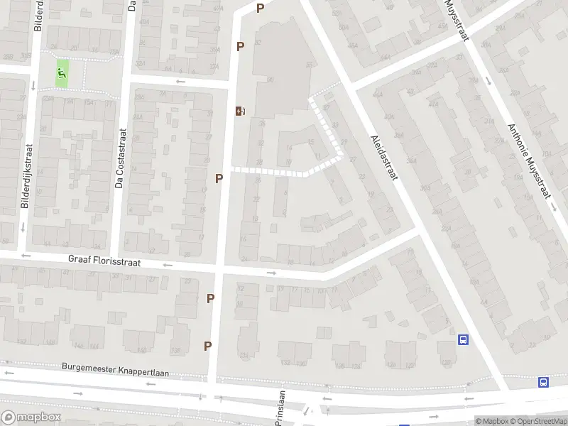 Ambulance met grote spoed naar de Hofje van Belois in Schiedam