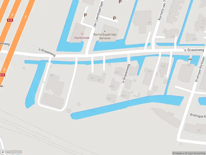 Ambulance met gepaste spoed naar de 's-Gravenweg in Rotterdam