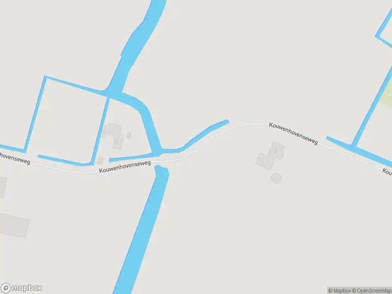 Brandweer met gepaste spoed naar de Kouwenhovenseweg in Abbenbroek