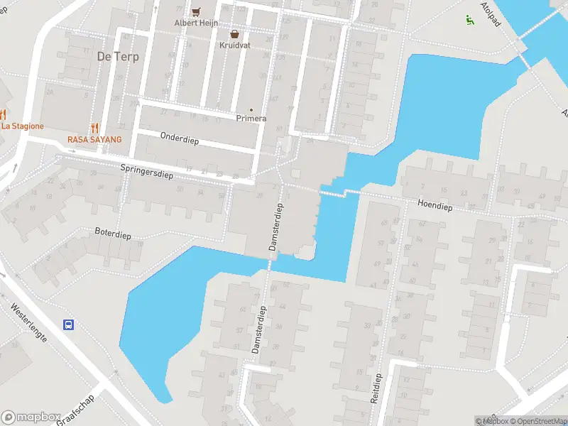 Ambulance met gepaste spoed naar de Damsterdiep in Capelle aan den IJssel