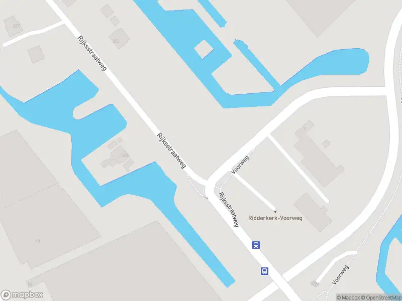 Ambulance met gepaste spoed naar de Rijksstraatweg in Ridderkerk