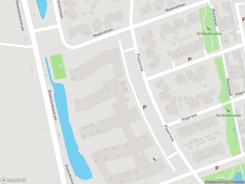 Brandweer met gepaste spoed naar de Pioenroos in Hoeven vanwege een liftopsluiting