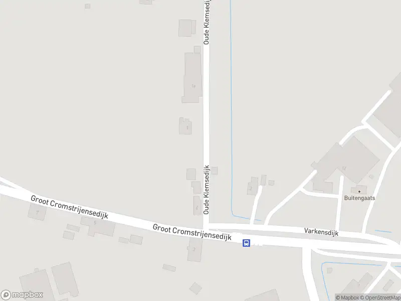 Ambulance met grote spoed naar de Oude Klemsedijk in Strijen