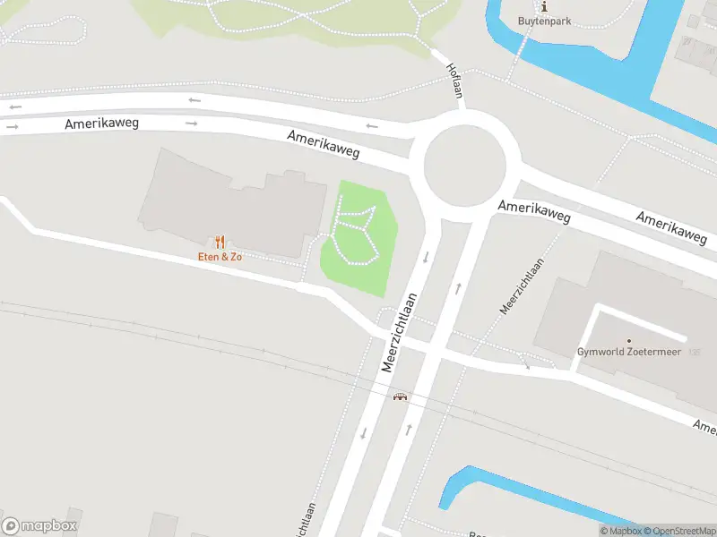 Brandweer met gepaste spoed naar de Amerikaweg in Zoetermeer vanwege een liftopsluiting