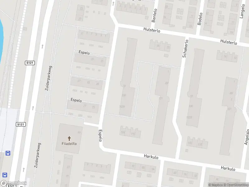 Ambulance met grote spoed naar de Espelo in Rotterdam