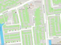 Ambulance met grote spoed naar de De Wiekstraat in Wormer