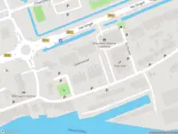 Brandweer met gepaste spoed naar de Zomerdijk in Zwartsluis vanwege een liftopsluiting