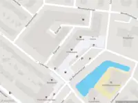 Ambulance met grote spoed naar de Van Beethovensingel in Rotterdam