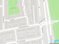 Ambulance met gepaste spoed naar de Raadhuisstraat in Alphen aan den Rijn