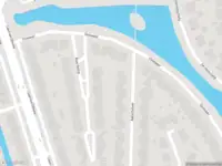 Brandweer met grote spoed naar de Hoofdstraat in Terneuzen vanwege waarnemen gaslucht