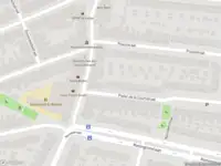 Ambulance met gepaste spoed naar de Anjelierstraat in Leiden