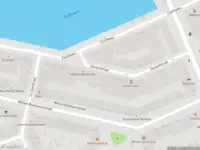 Ambulance met grote spoed naar de Dunantstraat in Rotterdam