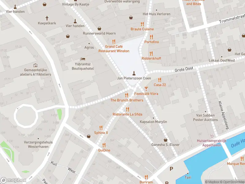 Ambulance met gepaste spoed naar de Roode Steen in Hoorn