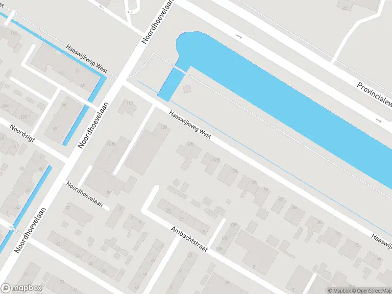 Ambulance met gepaste spoed naar de Haaswijkweg West in Dordrecht