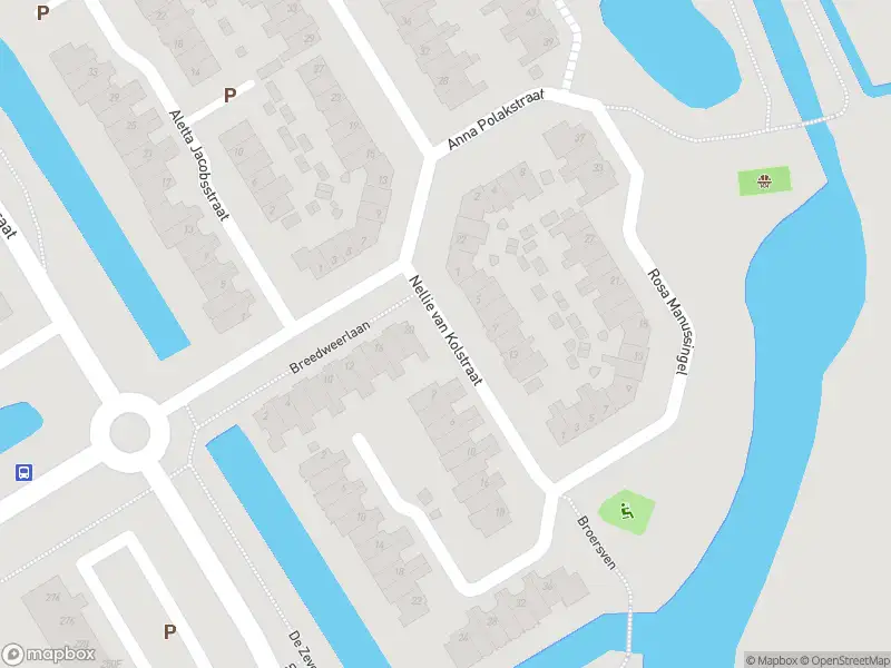 Ambulance met grote spoed naar de Nellie van Kolstraat in Heemskerk