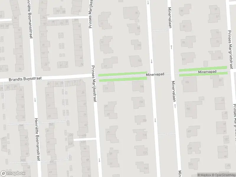 Ambulance met grote spoed naar de Cornelis Dopperkade in Amsterdam