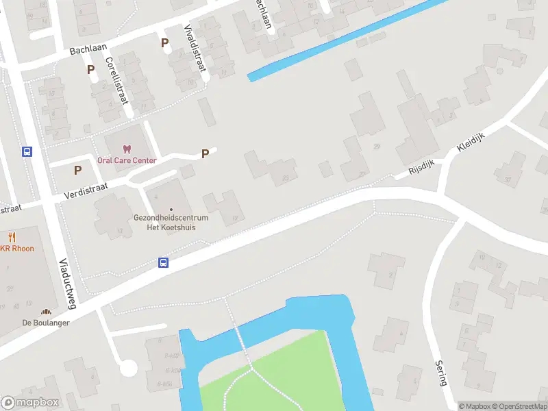 Ambulance met gepaste spoed naar de Rijsdijk in Rhoon