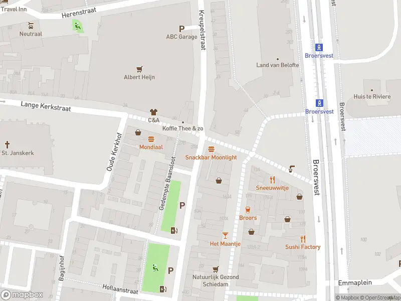 Ambulance met gepaste spoed naar de Lange Kerkstraat in Schiedam