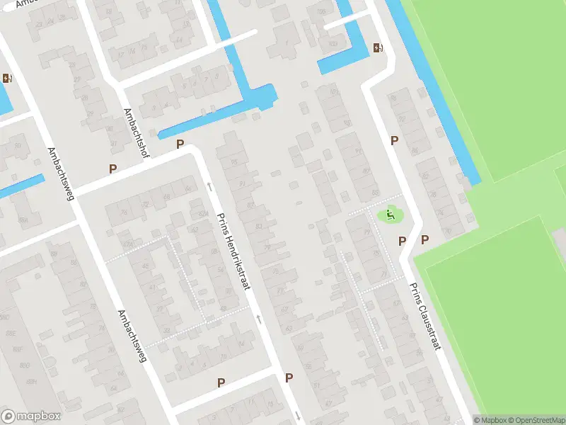 Ambulance met gepaste spoed naar de Prins Hendrikstraat in Wateringen