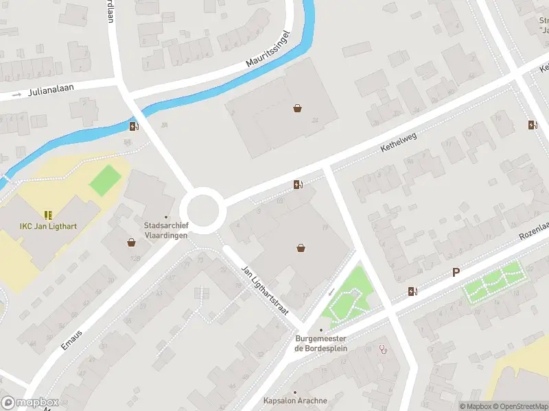 Ambulance met gepaste spoed naar de Trimpad in Vlaardingen