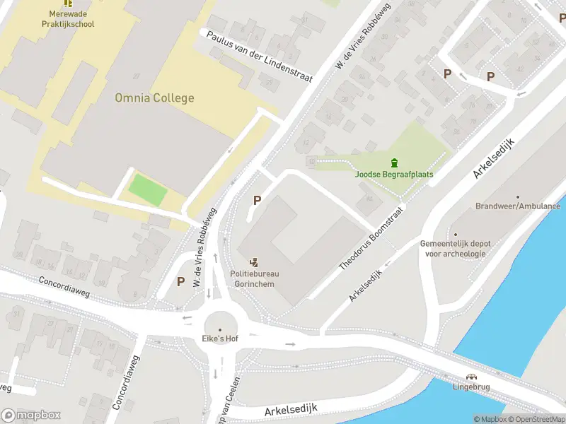 Ambulance met gepaste spoed naar de W. de Vries Robbéweg in Gorinchem