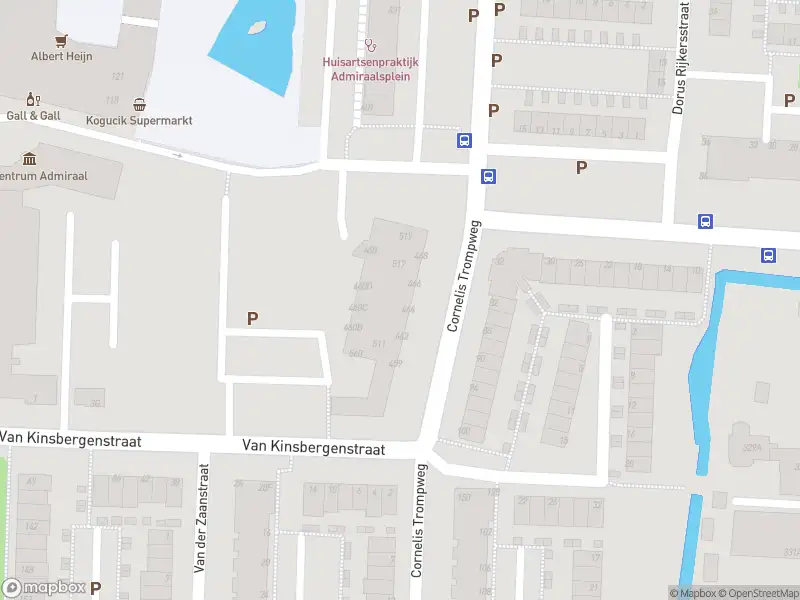 Ambulance met grote spoed naar de Admiraalsplein in Dordrecht