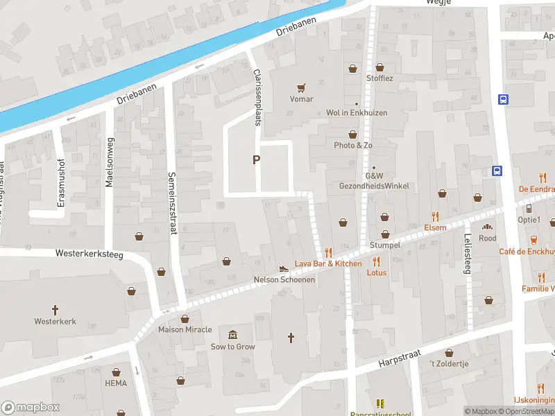 Ambulance naar de Clarissenplaats in Enkhuizen