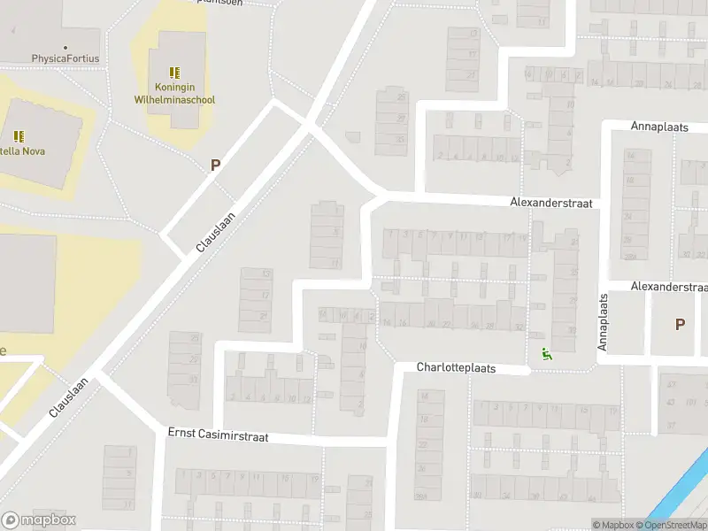 Ambulance met grote spoed naar de Mecklenburgstraat in Zoetermeer